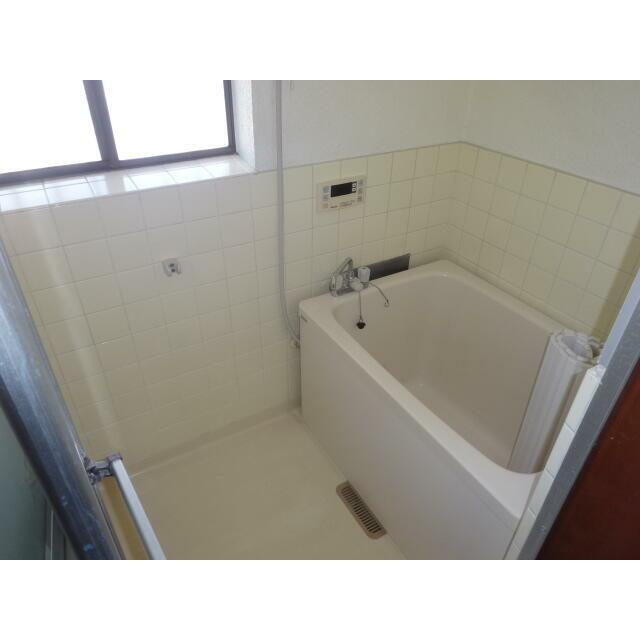 バス・シャワールーム　現況優先