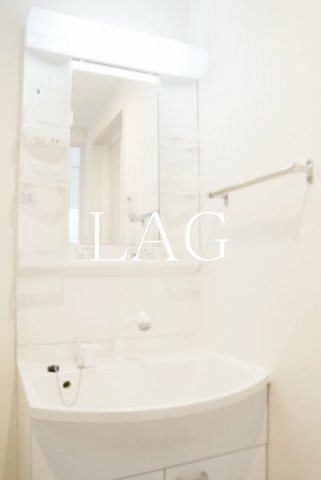 洗面設備　洗面台です。