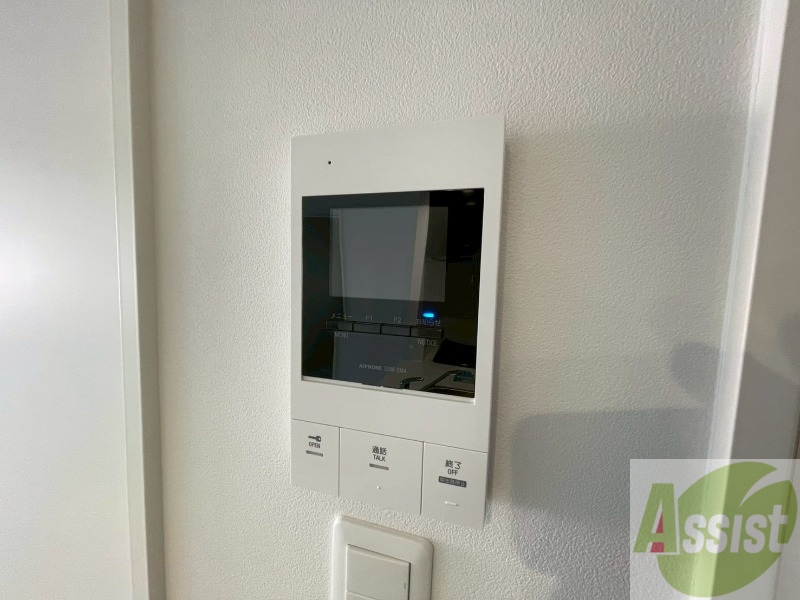 セキュリティ　モニタ付インターホンでセキュリティ面も安心です。