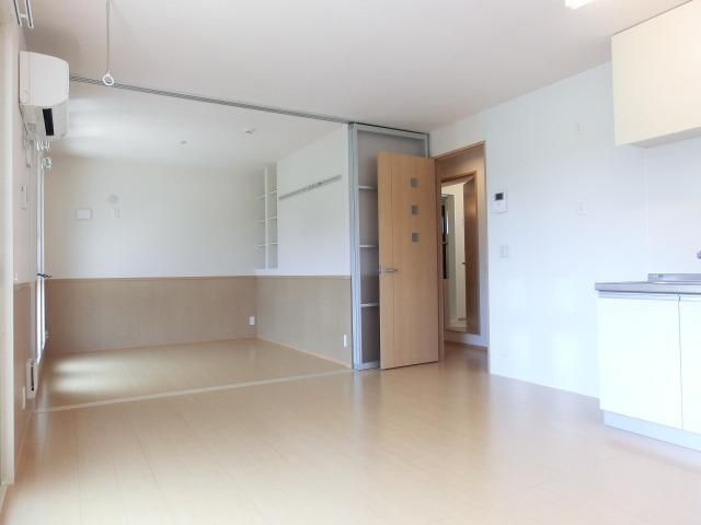 居室・リビング　１ＬＤＫとしても使えます