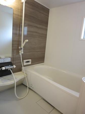 バス・シャワールーム　バス