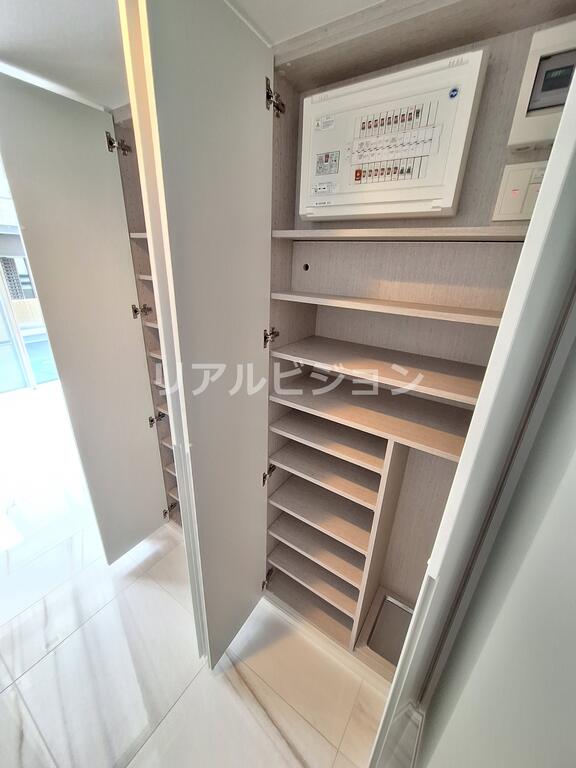 玄関　他部屋参考写真