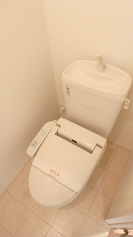 トイレ　図面と現状に相違がある場合には現状を優先