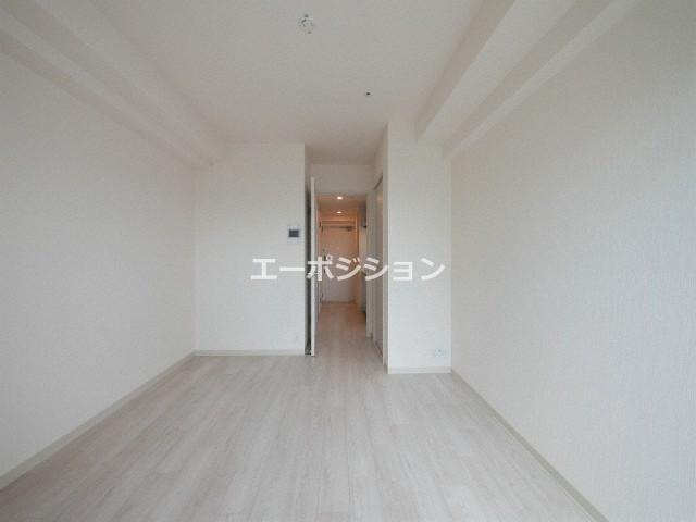 居室・リビング　フォーリアライズ難波南レーヴ