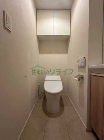 トイレ　スカイラウンジ