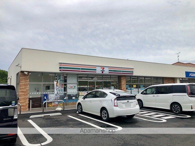 コンビニ　セブンイレブン（コンビニ）まで199m