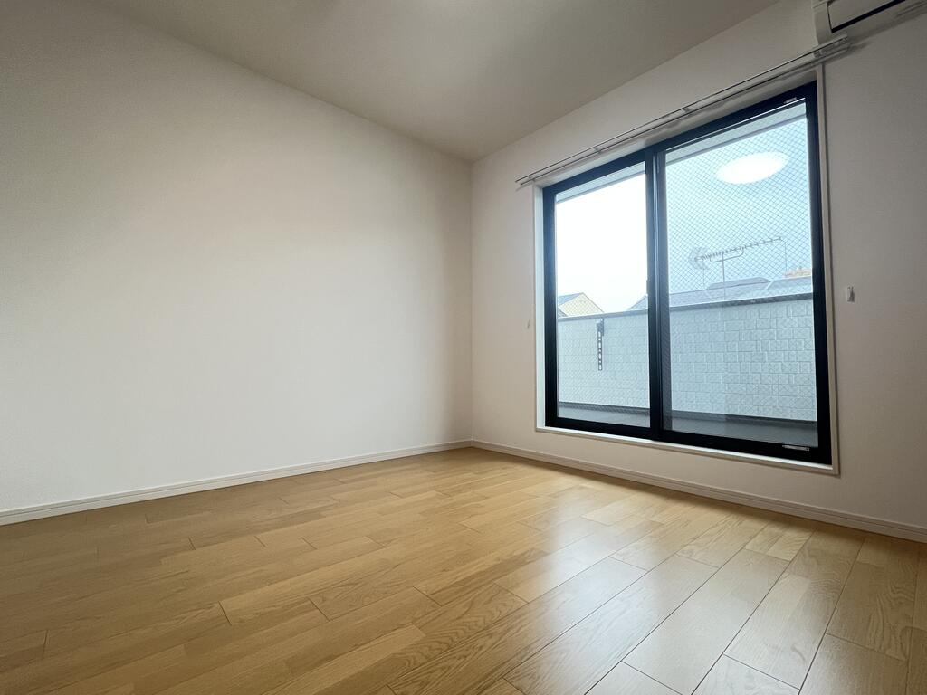 居室・リビング　※同建物別部屋