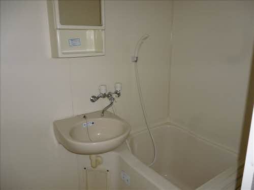 バス・シャワールーム　浴室