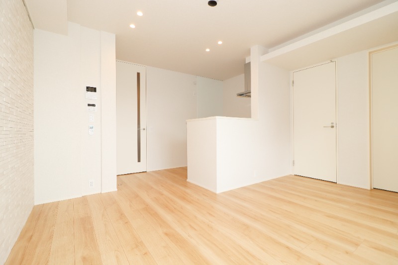 居室・リビング　図面と現状に相違がある場合には現状を優先