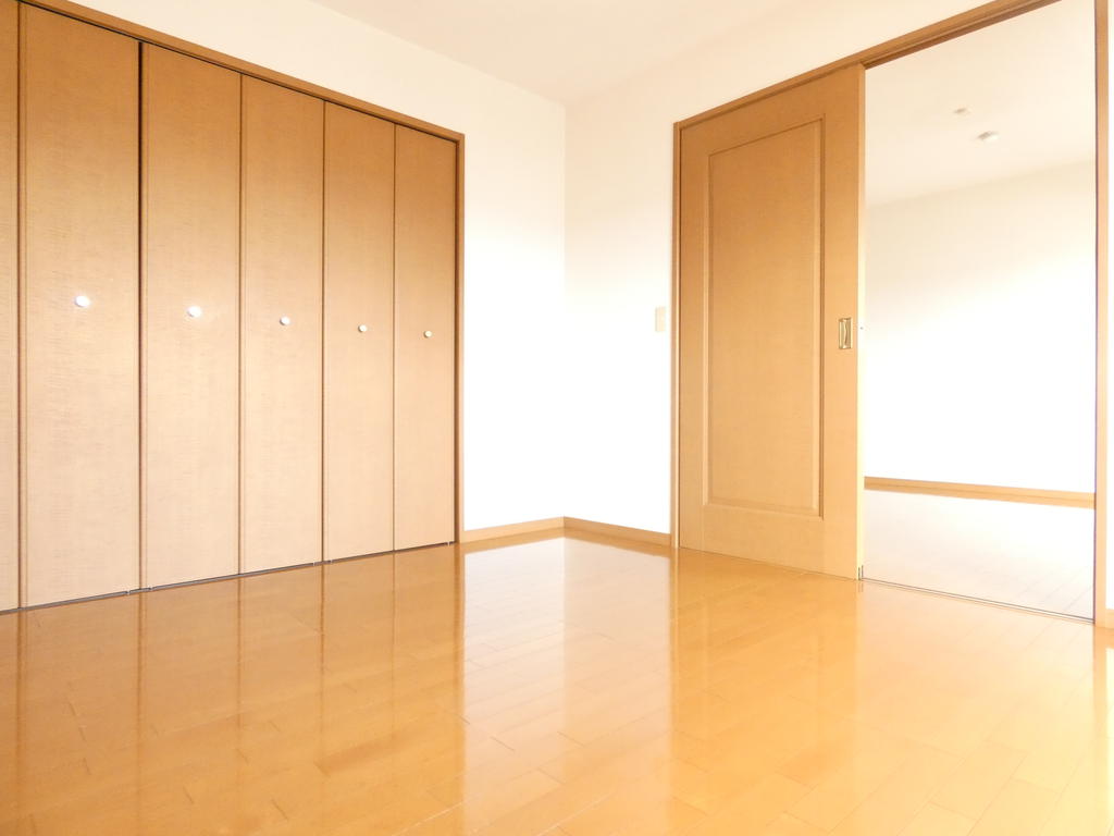 その他部屋・スペース　南側洋室