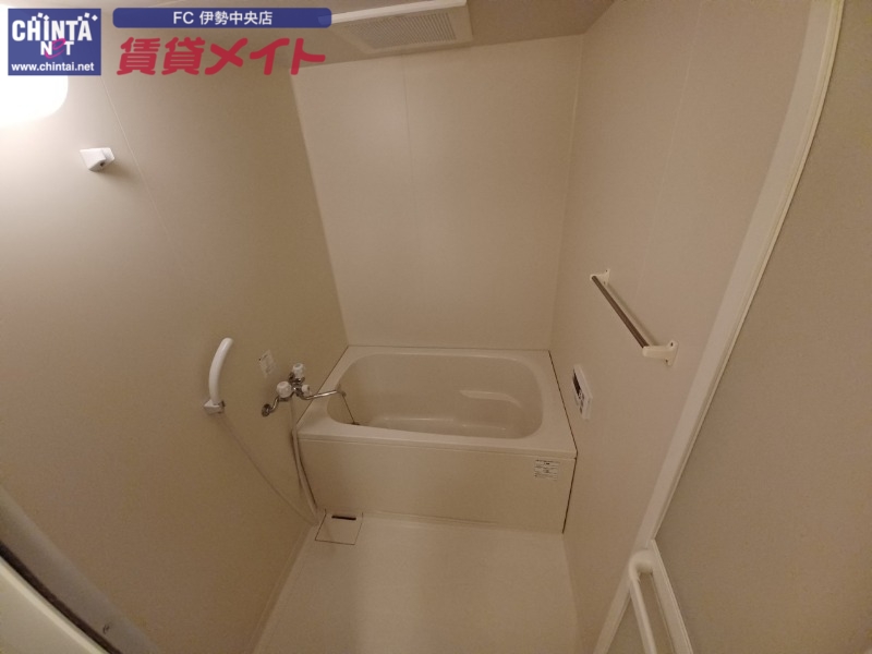 バス・シャワールーム　同型参考写真