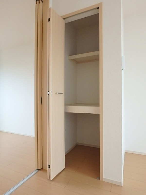 収納　図面と現状に相違がある場合には現状を優先