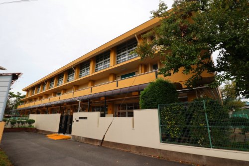 幼稚園・保育園　吹田市立認定こども園岸部第一幼稚園（幼稚園・保育園）まで1636m