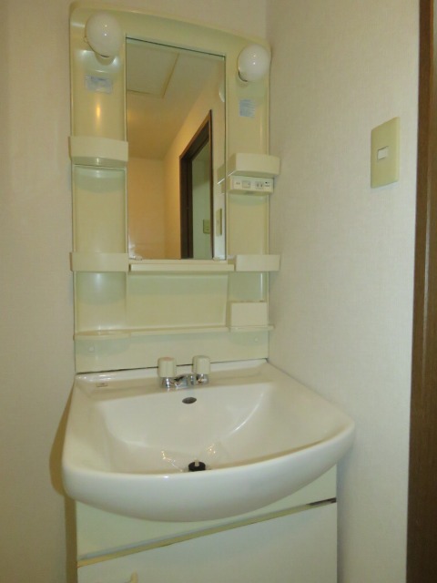 洗面設備　独立洗面化粧台☆