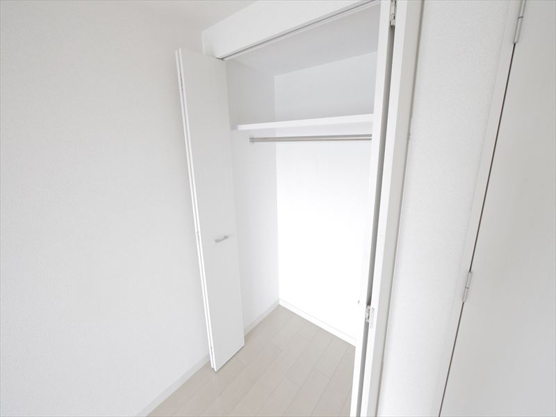 収納　クローゼット