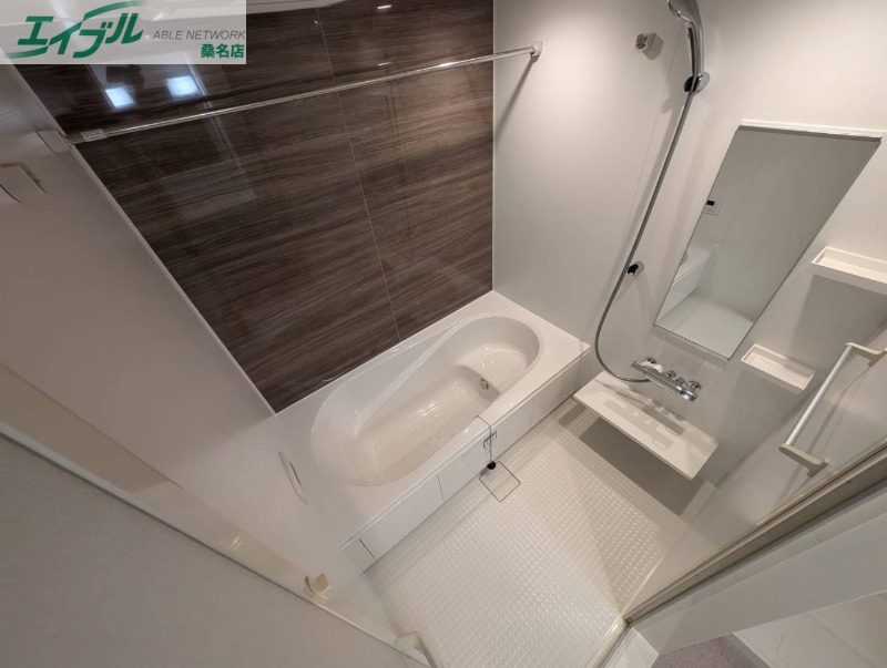 バス・シャワールーム　同型部屋写真です。