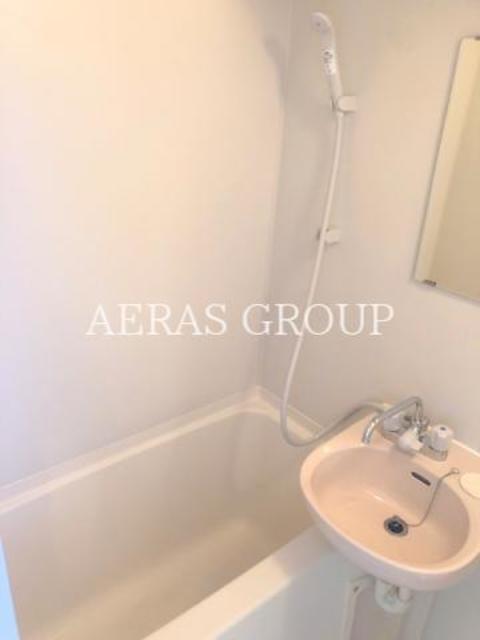 バス・シャワールーム　同仕様参考写真