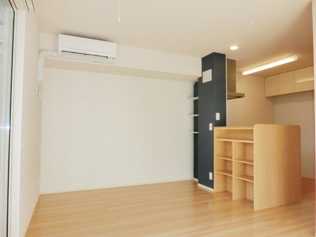 居室・リビング　安心のホームセキュリティ完備のお部屋です。