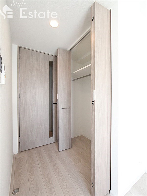 収納　クローゼット