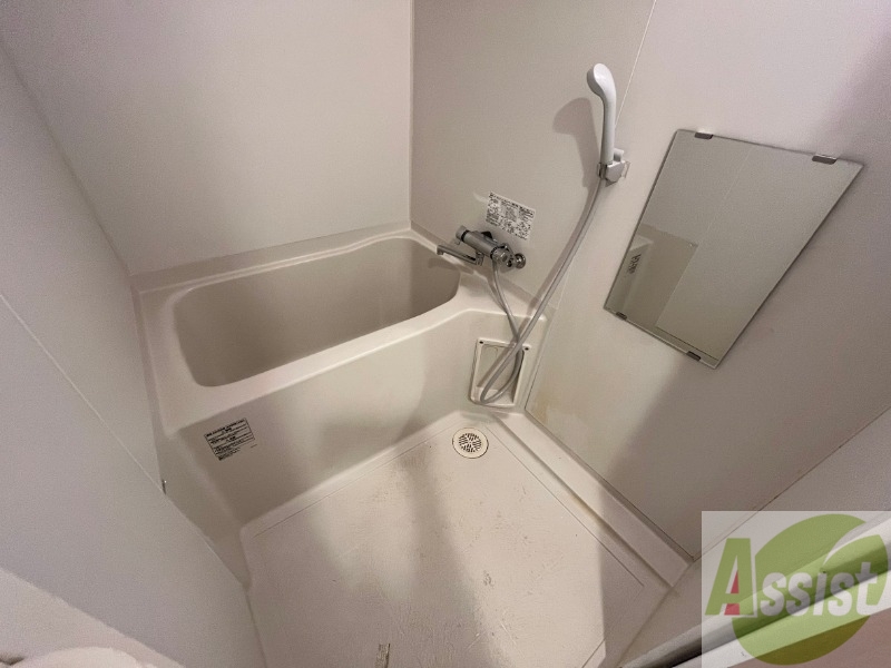 バス・シャワールーム　お風呂です。ゆっくりお風呂につかるのも体に良いですね～