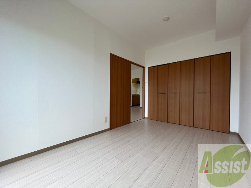 その他部屋・スペース　寝室です。部屋をどう使うかはあなた次第です！