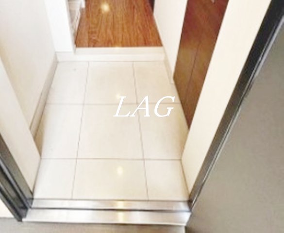 玄関　玄関です。