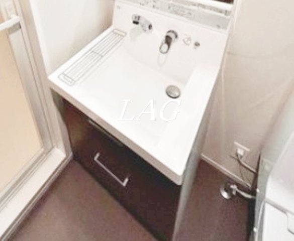 洗面設備　洗面台です。