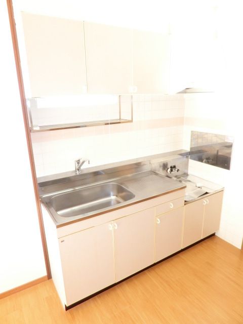 キッチン　収納が多く使いやすいキッチン！