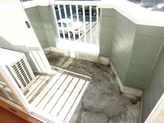 バルコニー　陽当り良好！