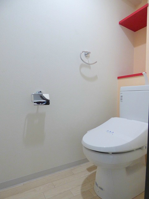 トイレ　人気設備のウォシュレット機能を標準装備★