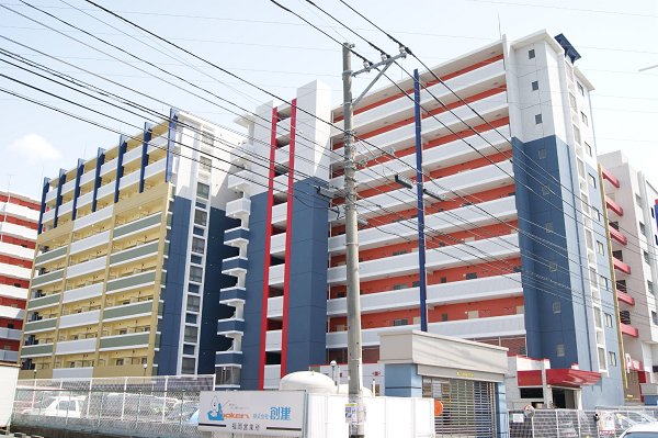 建物外観　オシャレで重厚感のある外観★