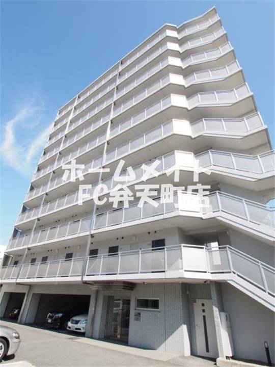 建物外観　外観は落ち着いています