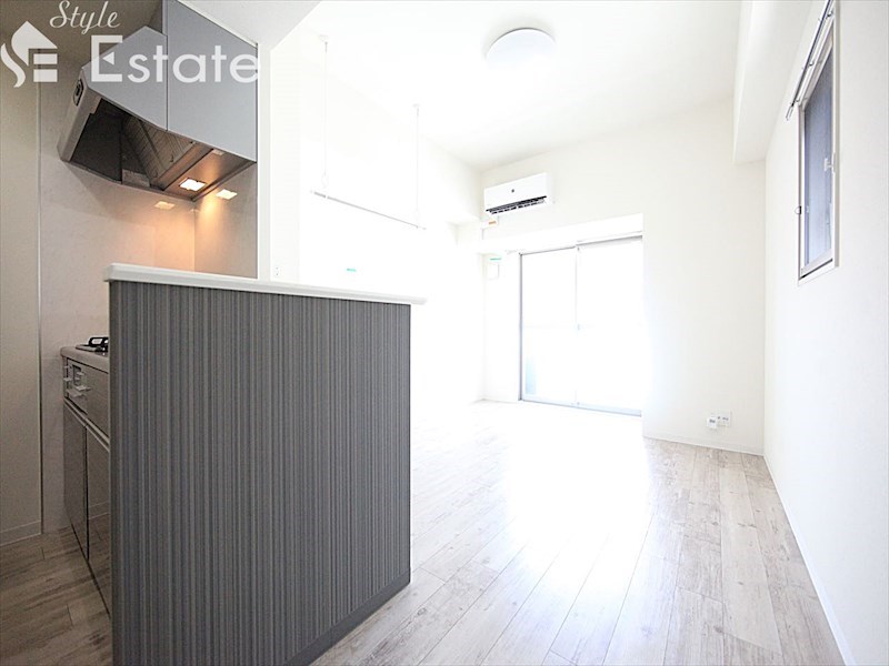 居室・リビング　内装