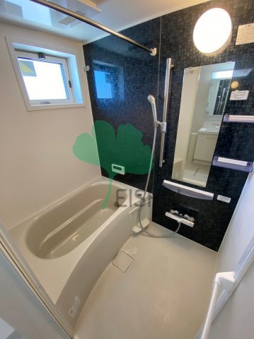 バス・シャワールーム　清潔感のある浴室です！