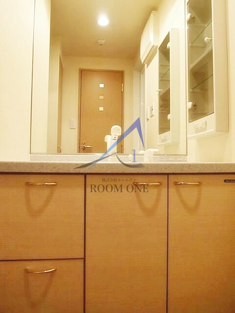 洗面設備　洗面台です。