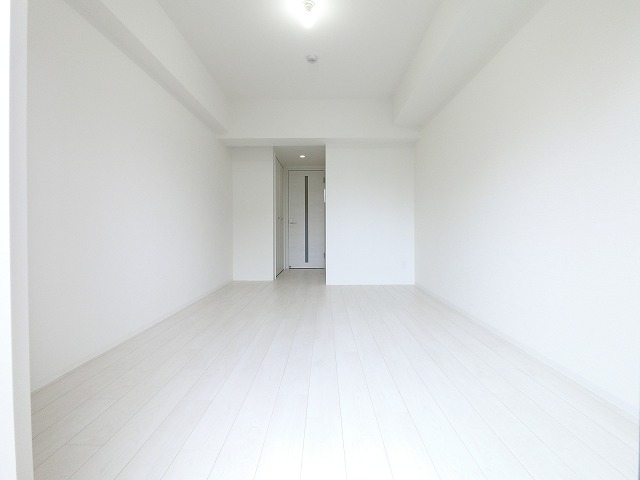 居室・リビング　※室内は現況を優先します