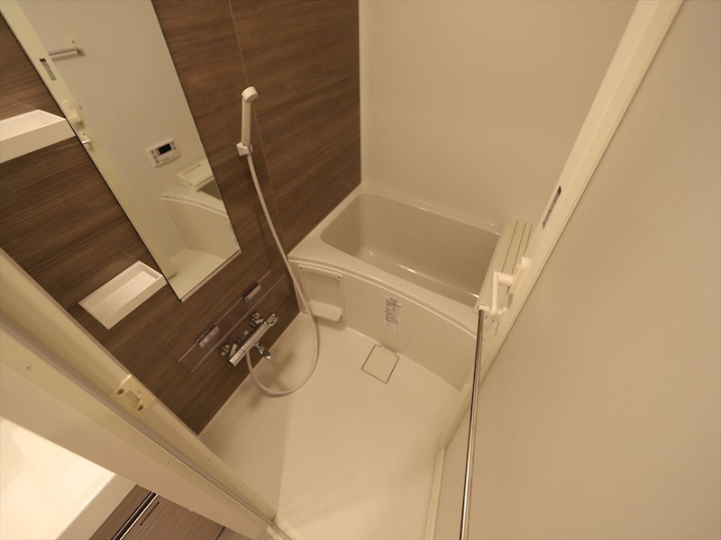 バス・シャワールーム　追い焚き　浴室暖房乾燥機　バスルーム