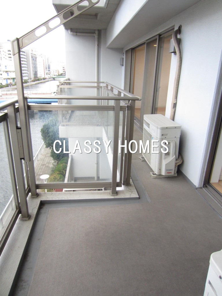 バルコニー　2003年竣工　サンフル芝浦キャナルオーパス：バルコニー