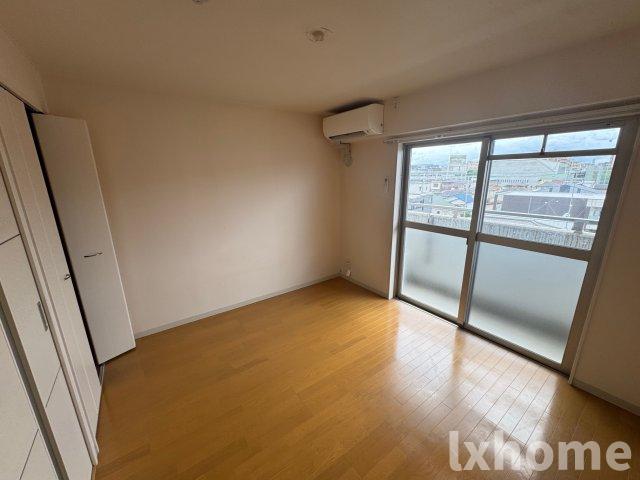 居室・リビング　ゆったりとした居間です