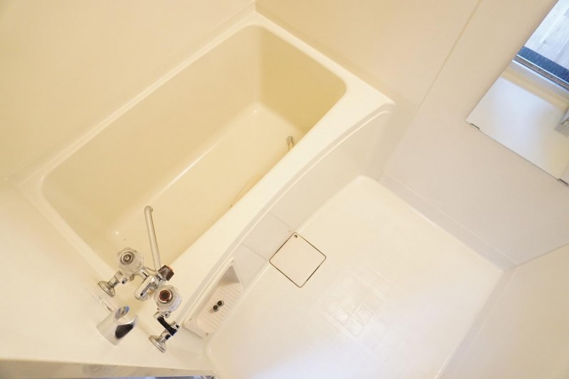 バス・シャワールーム　浴室