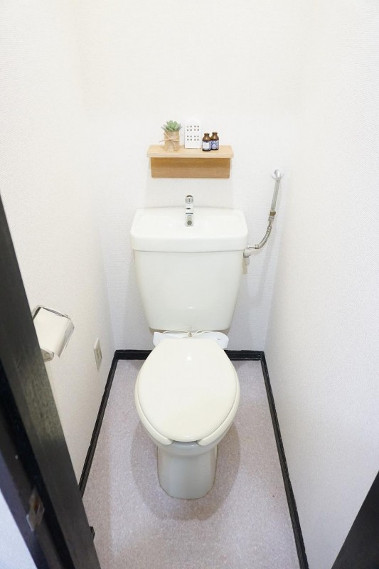 トイレ　トイレ