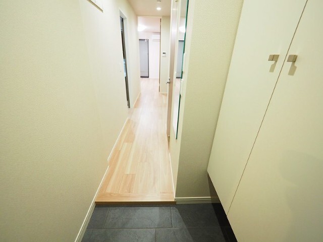 HEBEL MAISON 南武庫之荘の玄関写真