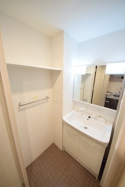 洗面設備　★忙しい朝に嬉しい！シャンプードレッサー★