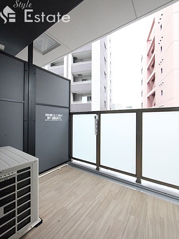 バルコニー　バルコニー