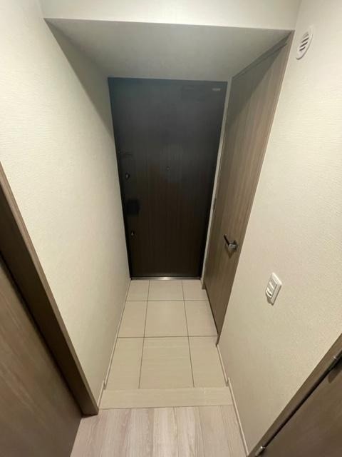 玄関　（別タイプ参考写真）デュオヴェール赤羽ＦｏｒｅｓｔＣｏｕｒｔ