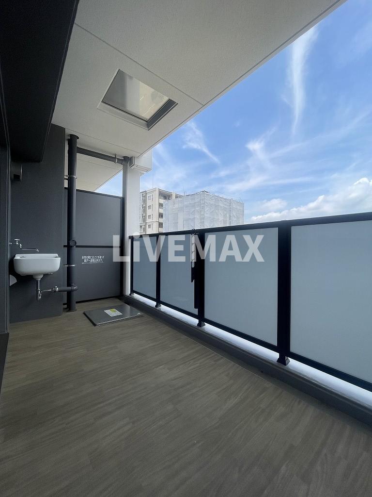 バルコニー　イメージ