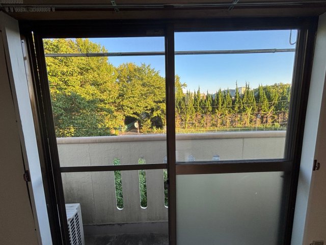 眺望　前面に人が住んでないので開け放して開放感Good