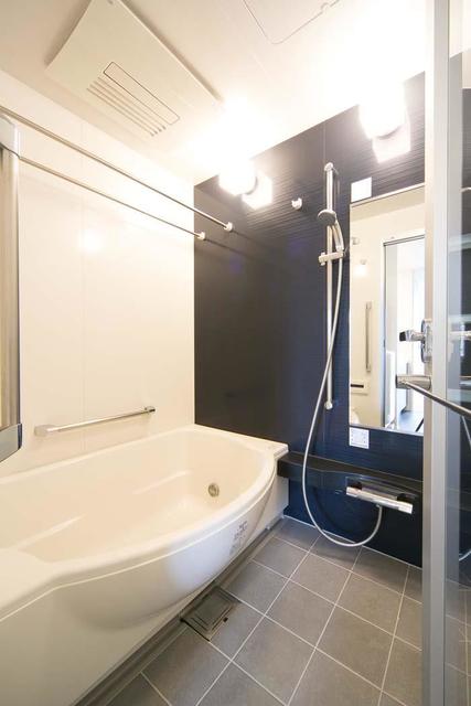 バス・シャワールーム　※写真は同タイプ住戸です。