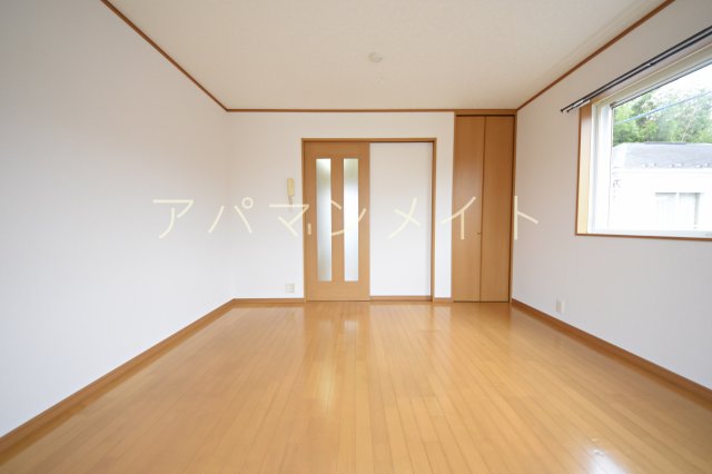 その他部屋・スペース　８帖のゆったりとしたお部屋