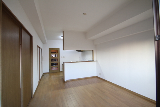 居室・リビング　※別部屋の写真です